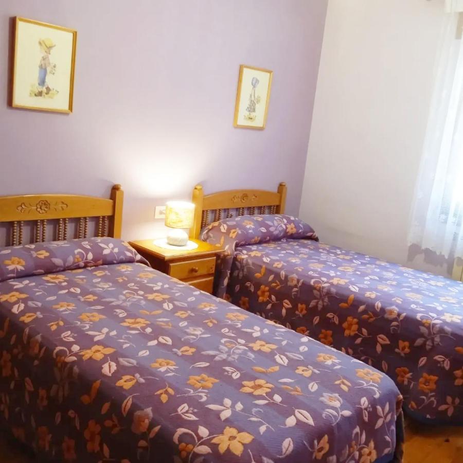 Casa Quini Villa Биескас Екстериор снимка
