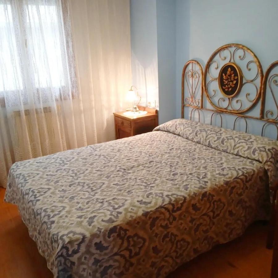 Casa Quini Villa Биескас Екстериор снимка